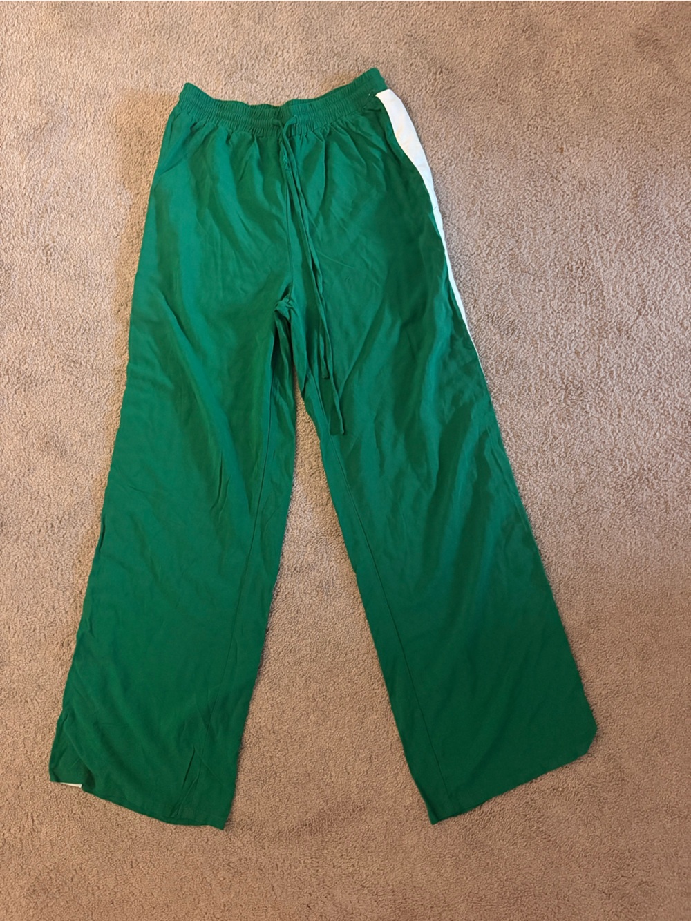 Forever 21 Emerald Green Wide-Leg Drawstring Pants with White Side Accent
